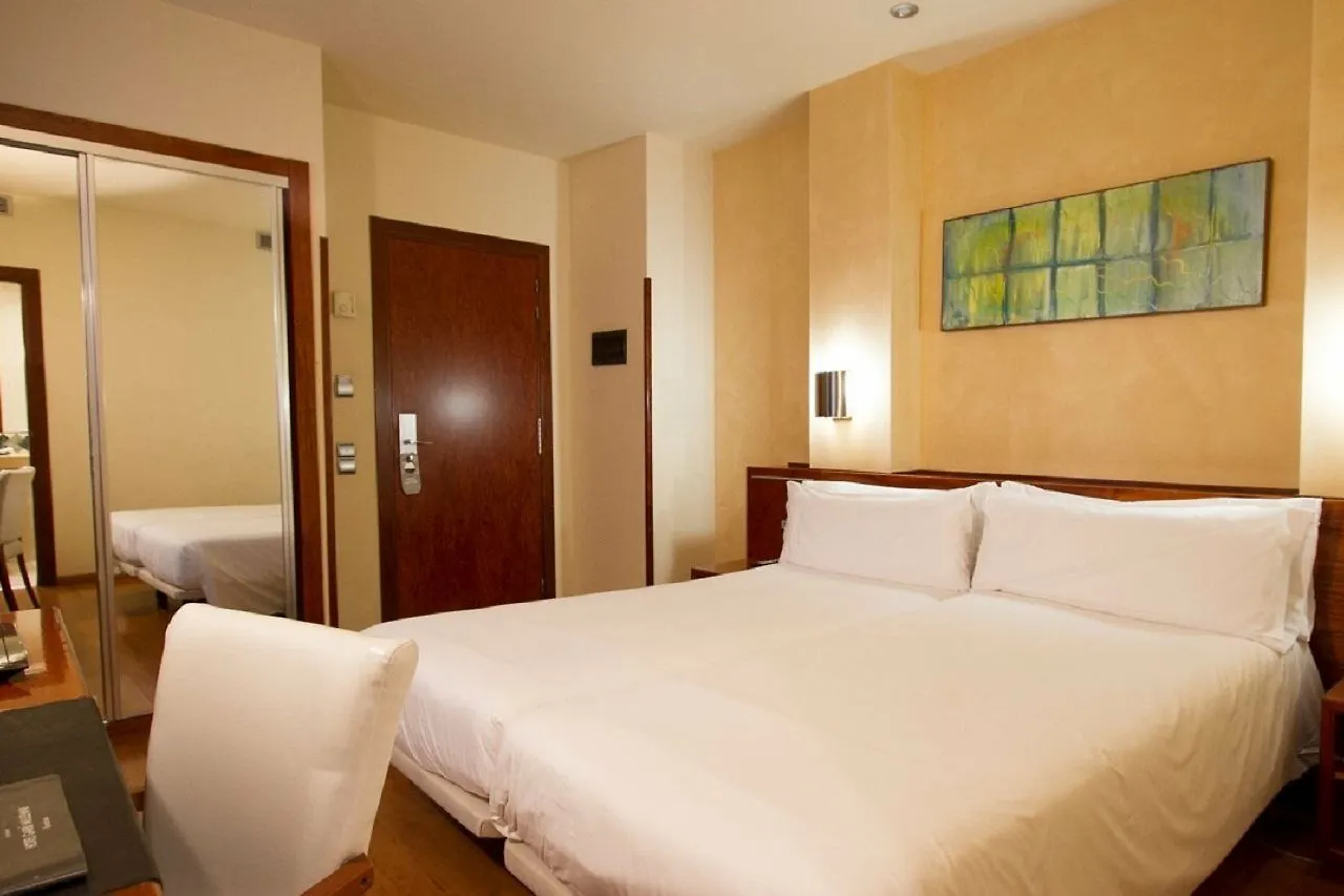 ****  Hotel Garbi Millenni Barcelona España